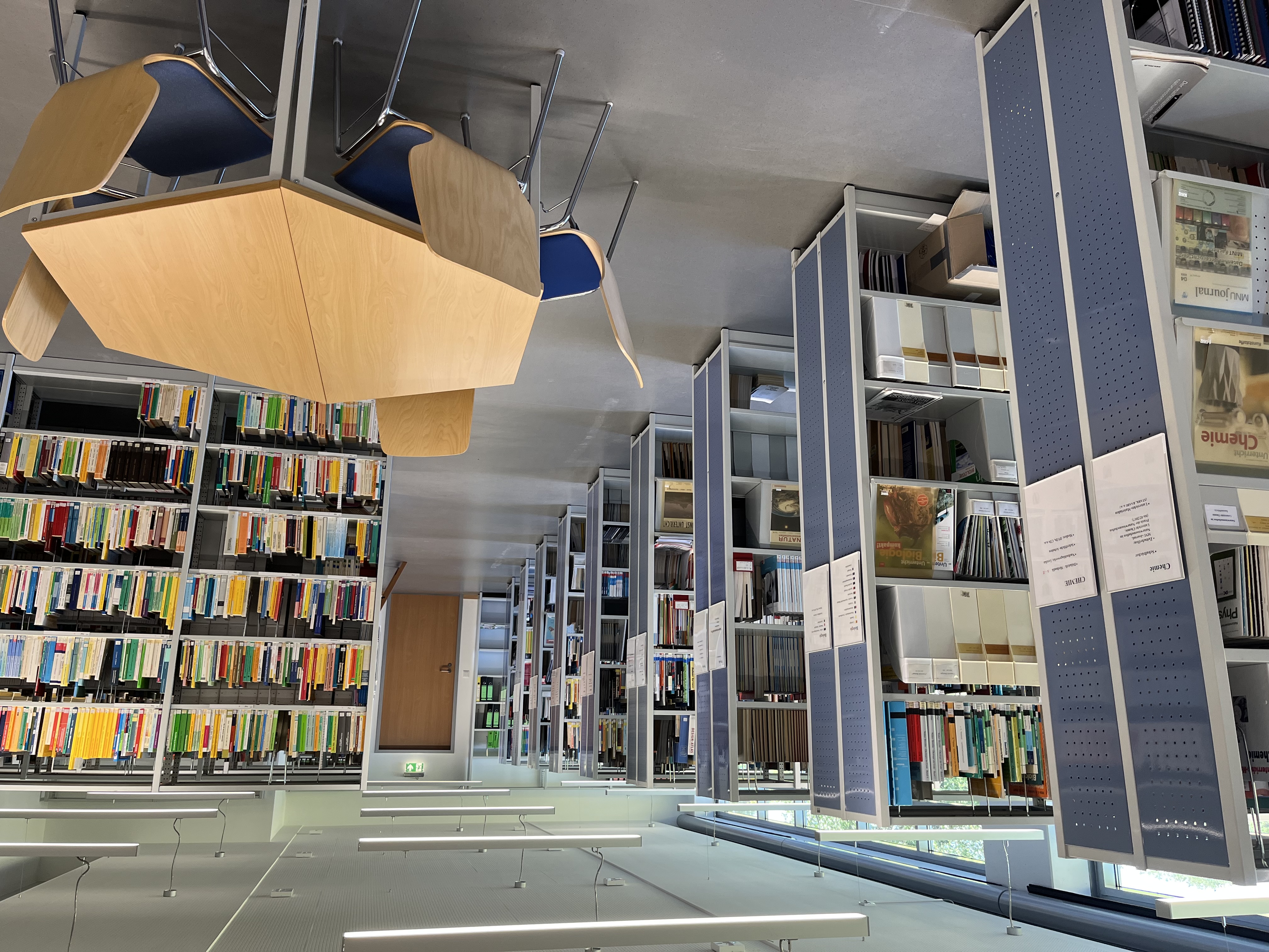 Blich in die Bibliothek